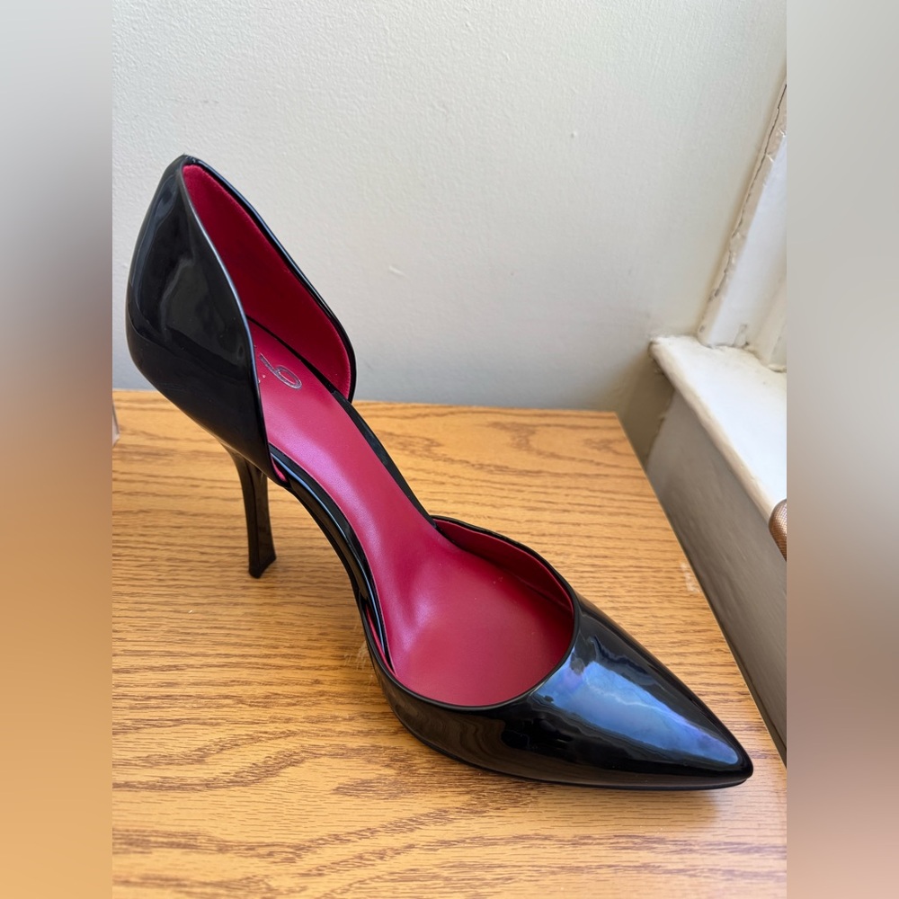 Mix No 6 Black Patent Pump